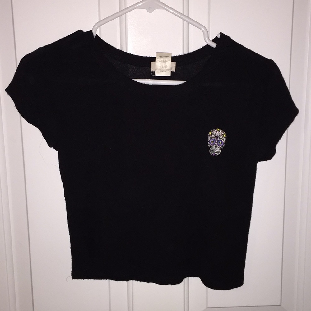Black tshirt